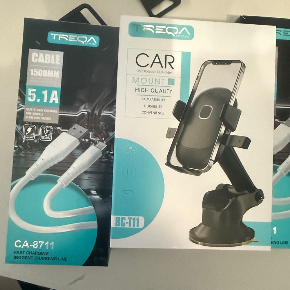 Fast Charging USB Charger with Bonus Car Phone Mount